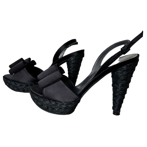 Stuart Weitzman Bogus Satin Bow Slingbck Heel Platform Open Toe Black Size 7 EUC